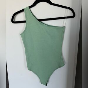 Vestique One Shoulder Bodysuit